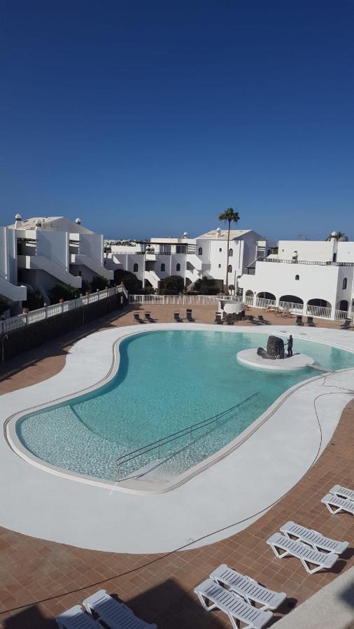 Pistachio Apartment 323 - Lanzarote Apartment Costa Teguise Bagian luar foto