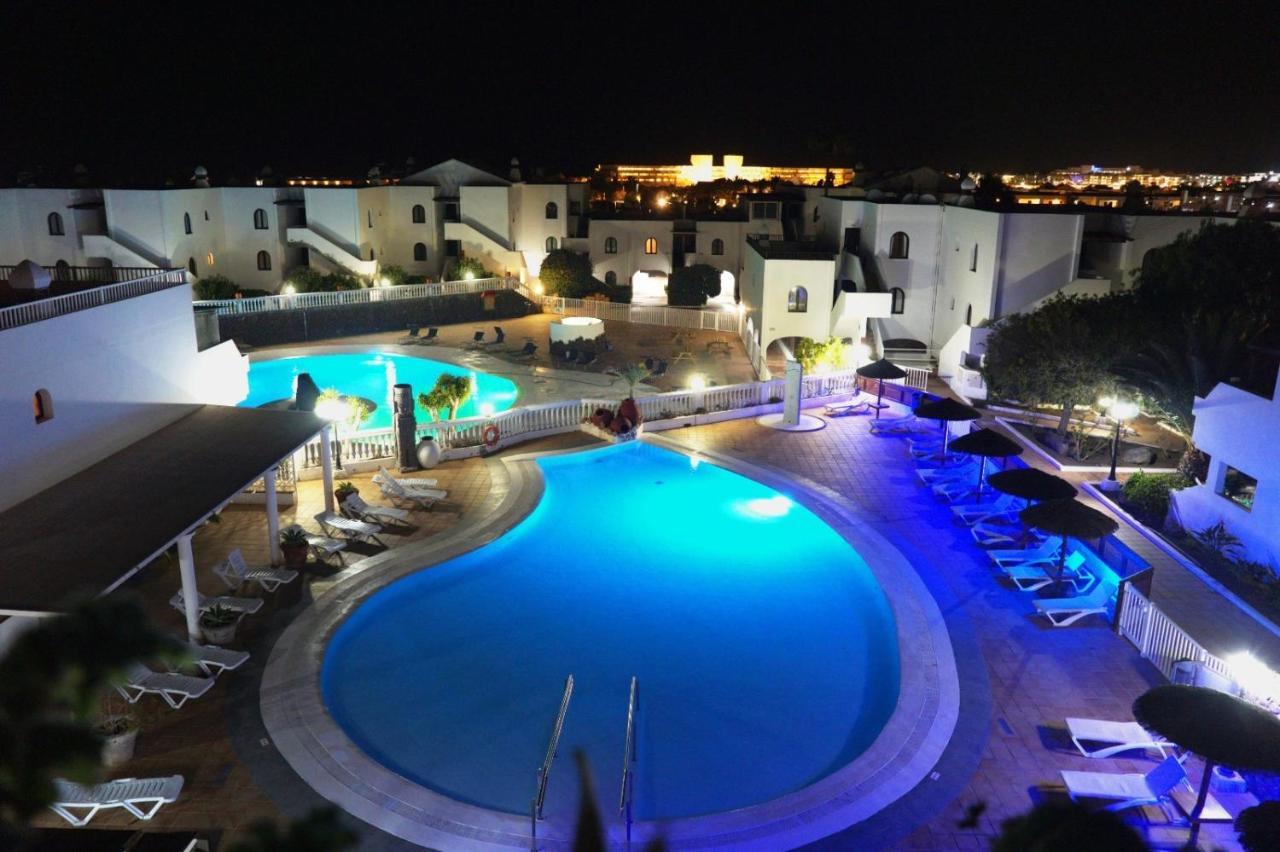 Pistachio Apartment 323 - Lanzarote Apartment Costa Teguise Bagian luar foto
